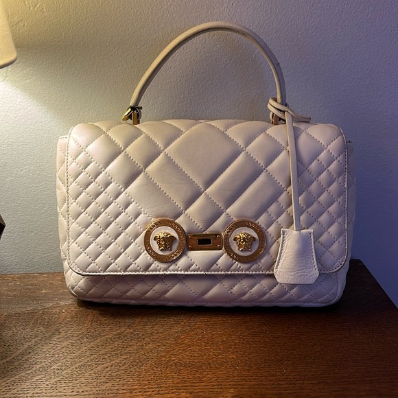 Versace Handbags - Versace white “Icon” quilted shoulder bad